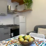 Vicolo 25 Lägenhet Cinisi