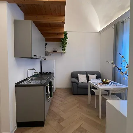 アパート Vicolo 25 チーニジ