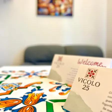 Vicolo 25 * Cinisi